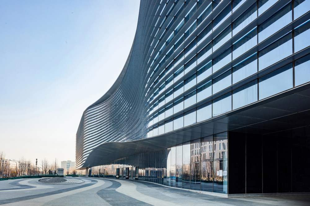 新浪总部大楼_Sina_Plaza__Beijing__China__Designed_by_Aedas__Main_Entrance.jpg