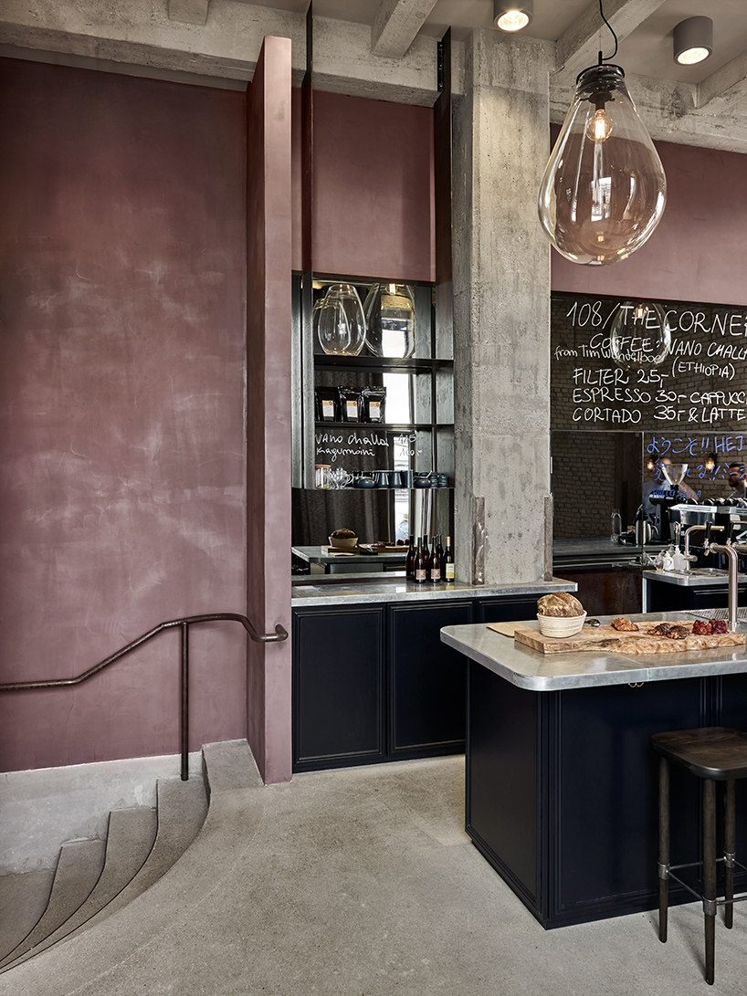 钢筋混凝土陪你吃饭，是不是有点冷？_SPACE-copenhagen-restaurant-108-copenhagen-rene-redzepi-interiors-designboom-09.jpg