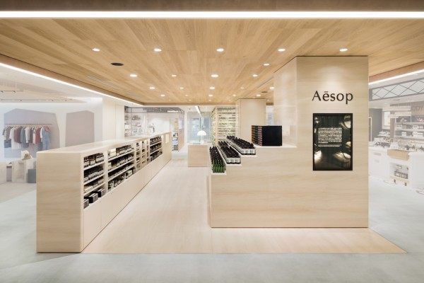 AESOP  新宿店_aesop_newoman_01_takumi_ota-600x400.jpg