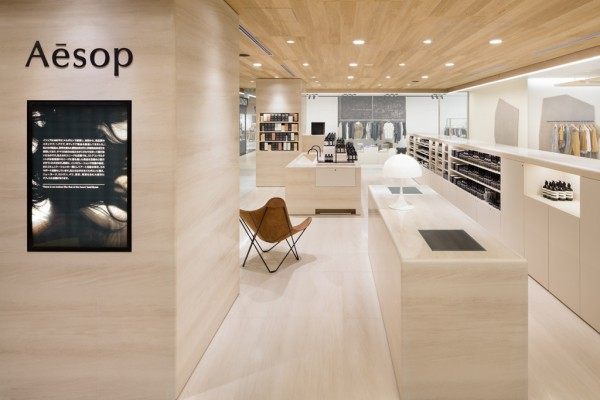 AESOP  新宿店_aesop_newoman_02_takumi_ota-600x400.jpg