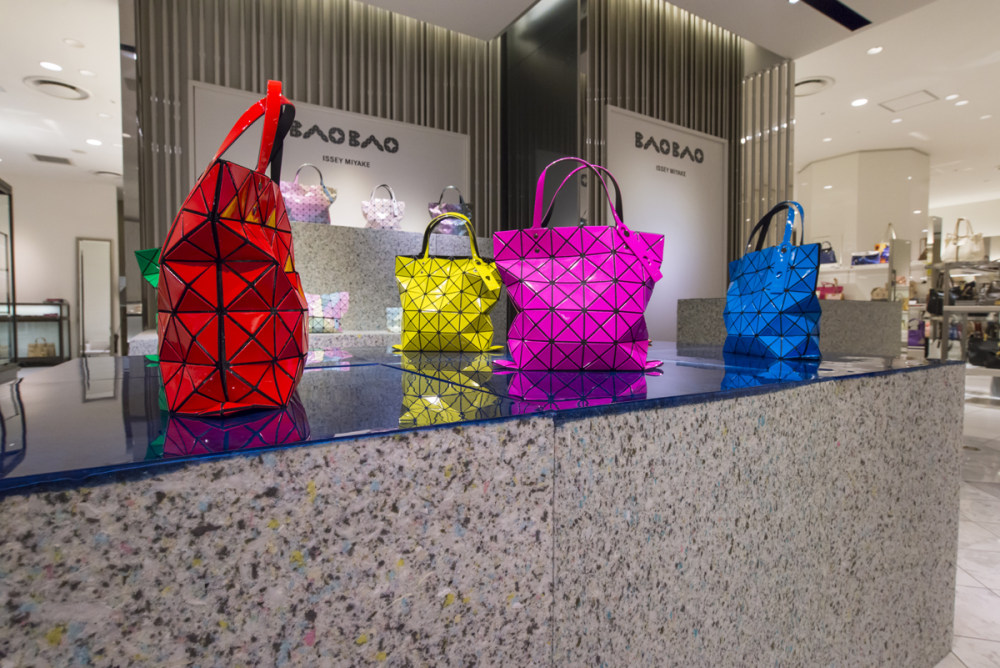 BAOBAO ISSEY MIYAKE_05.jpg