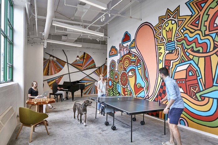 Etsy Offices – New York City_Etsy_c-Garrett-Rowland_Courtesy-of-Gensler_42-700x467.jpg