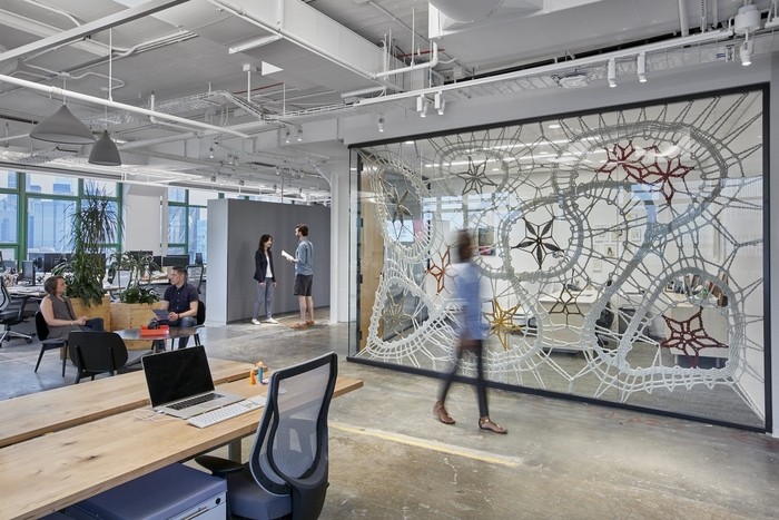 Etsy Offices – New York City_Etsy_c-Garrett-Rowland_Courtesy-of-Gensler_60-700x467.jpg