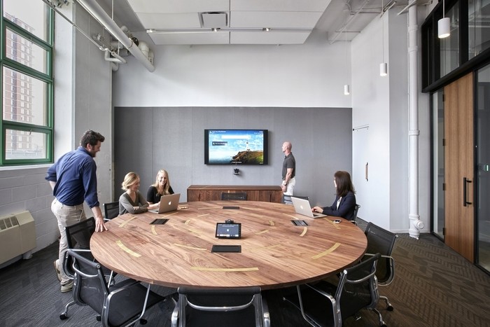 Etsy Offices – New York City_Etsy_c-Garrett-Rowland_Courtesy-of-Gensler_71-700x467.jpg