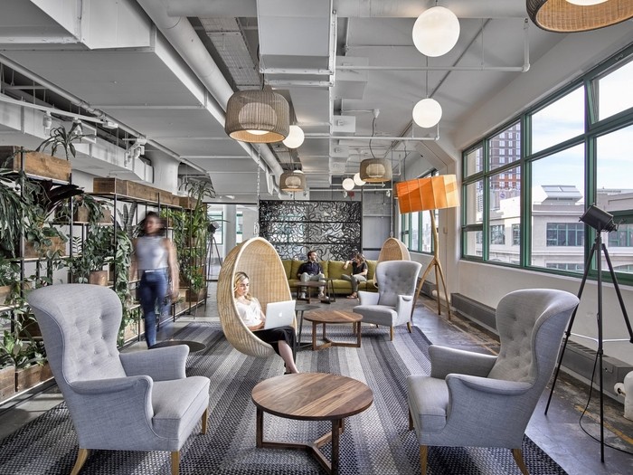 Etsy Offices – New York City_Etsy_c-Garrett-Rowland_Courtesy-of-Gensler_75-700x525.jpg