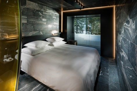 瑞士瓦尔斯7132酒店奢华客房 / Morphosis Architects_Stone-Room-Copyright-Global-Image-Creation-4-472x315.jpg