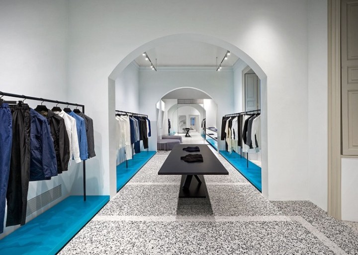 Issey-Miyake-store-by-Tokujin-Yoshioka-Milan-Italy03.jpg