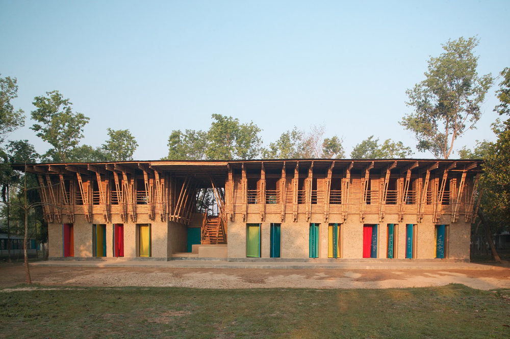 孟加拉国的现代教育培训学院，手工打造的传统学校_001-Handmade-school-in-Bangladesh-Kurt-Hoerbst-4.jpg