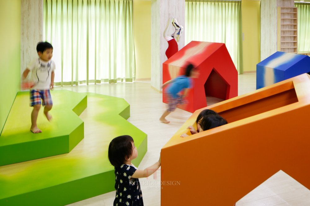 国外幼儿园设计参考图_LHM Kindergarten.jpg