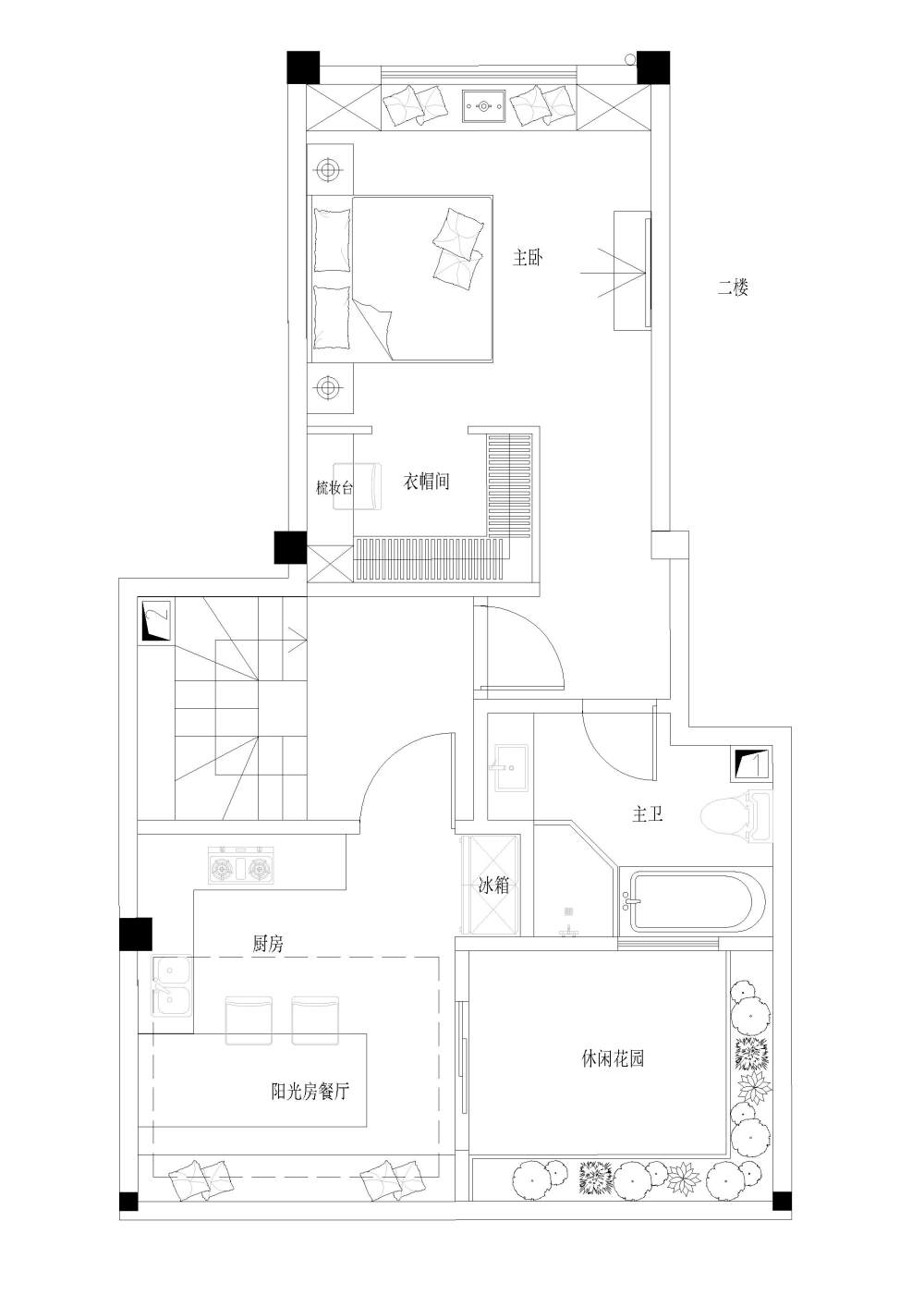 一个顶楼小复式 没有想法 奉上所有DB 跪求一个好方案_y2.jpg