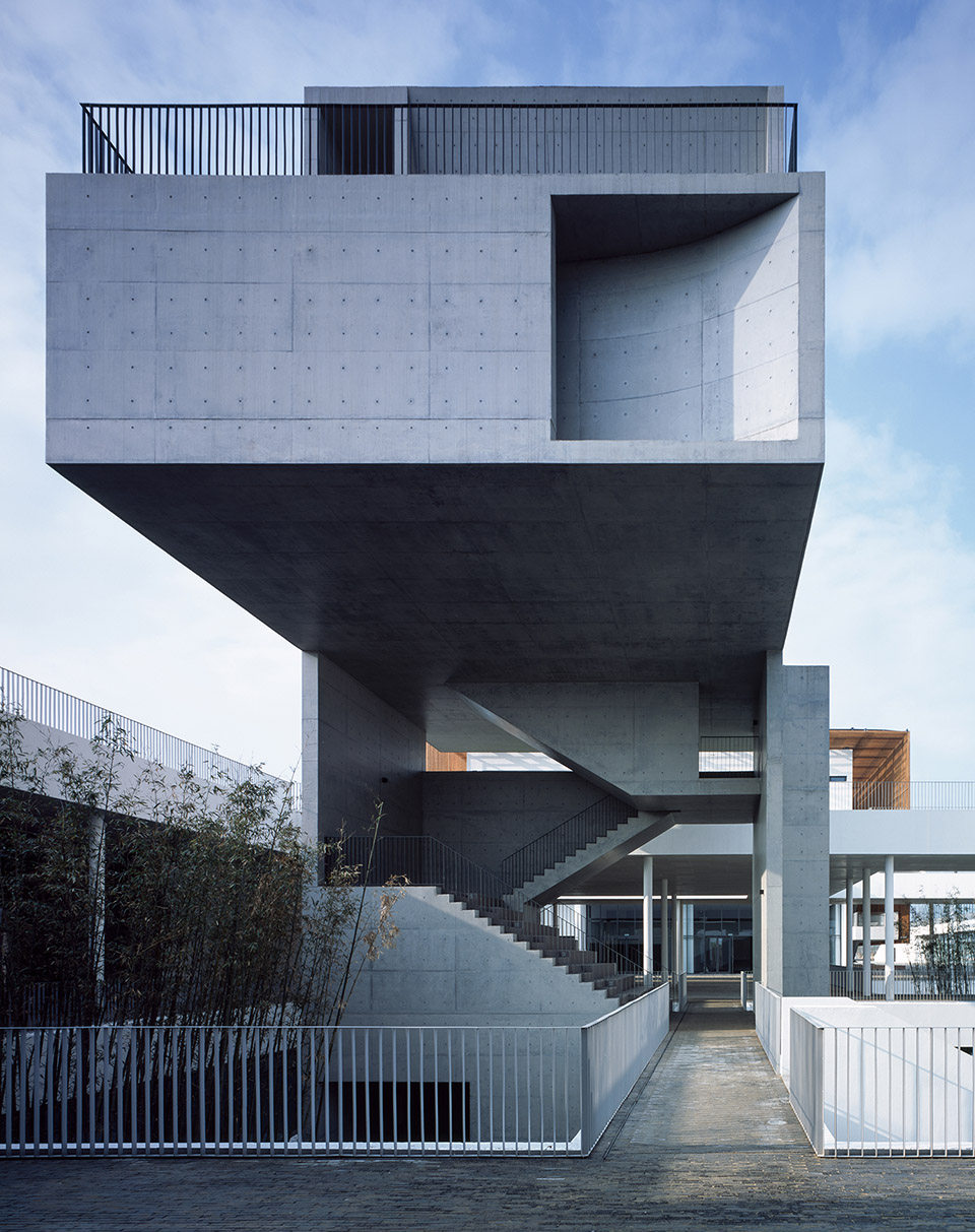 苏州非物质文化遗产博物馆  直向建筑_21-Suzhou-Intangible-Cultural-Heritage-Museum-by-Vector-Architects.jpg