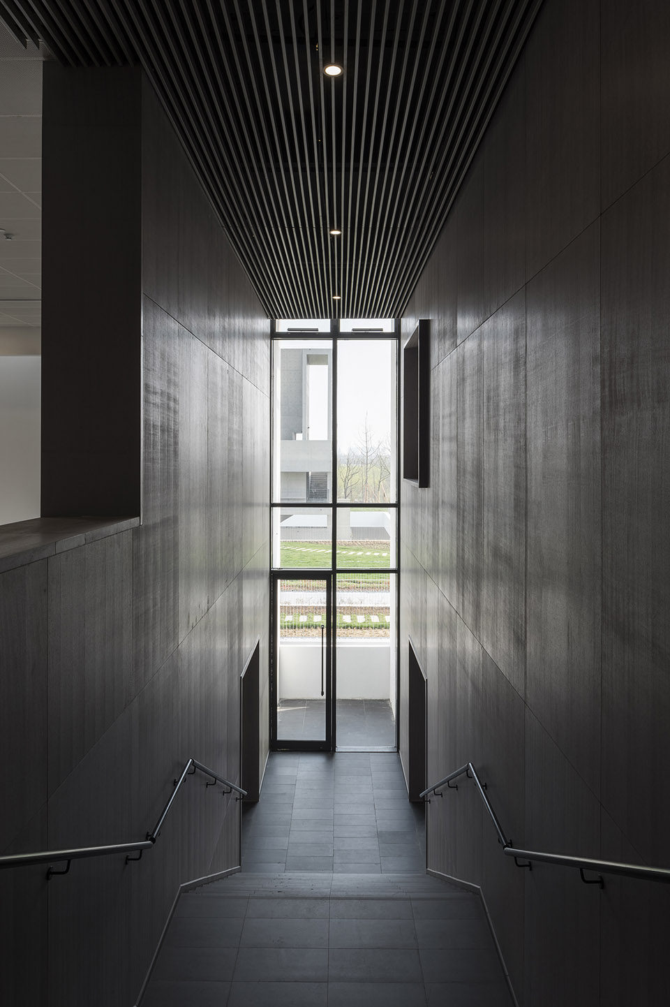 苏州非物质文化遗产博物馆  直向建筑_38-Suzhou-Intangible-Cultural-Heritage-Museum-by-Vector-Architects.jpg