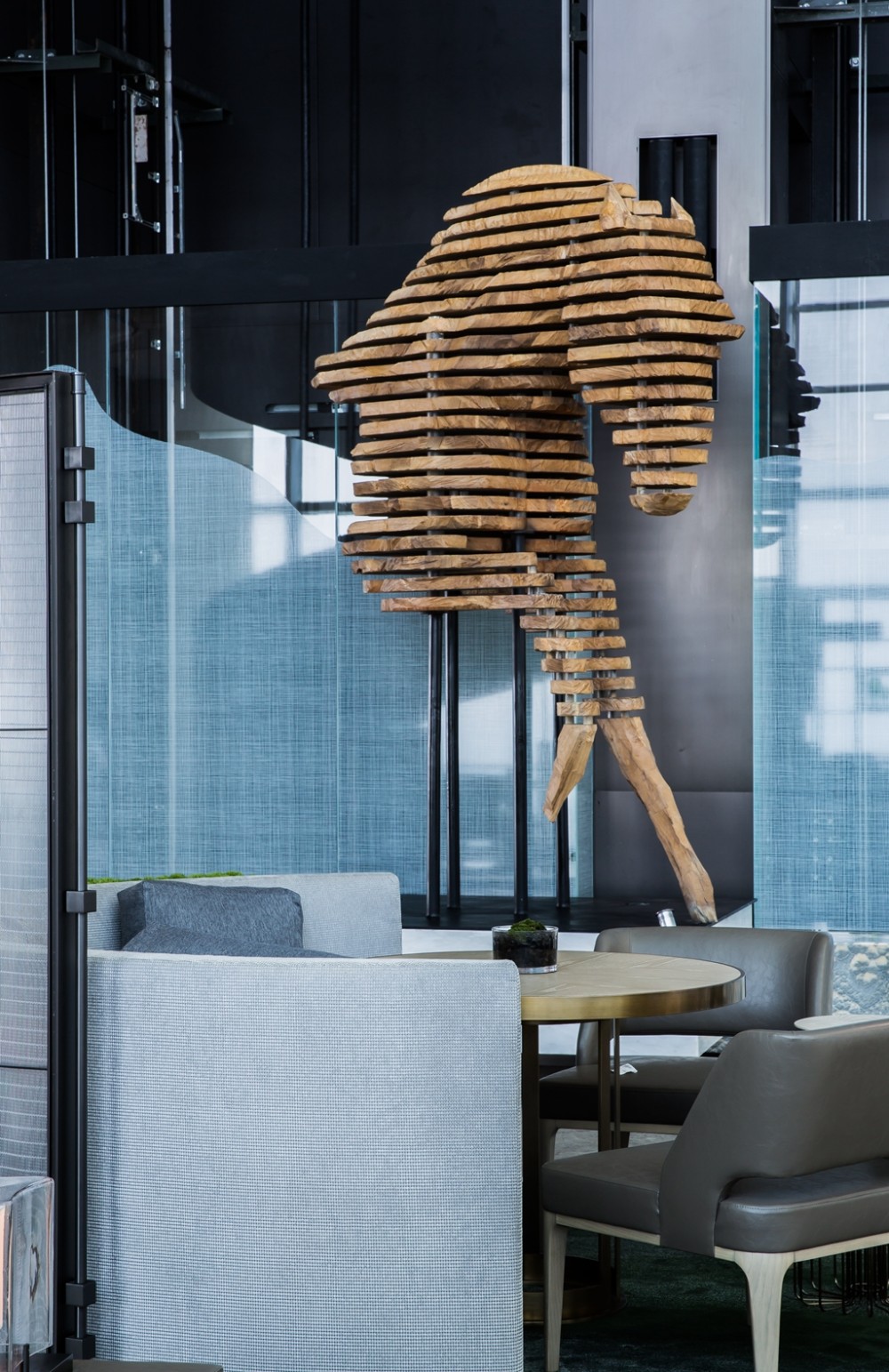 酒店艺术品_43F_Sky_Lobby___Bar-1.jpg