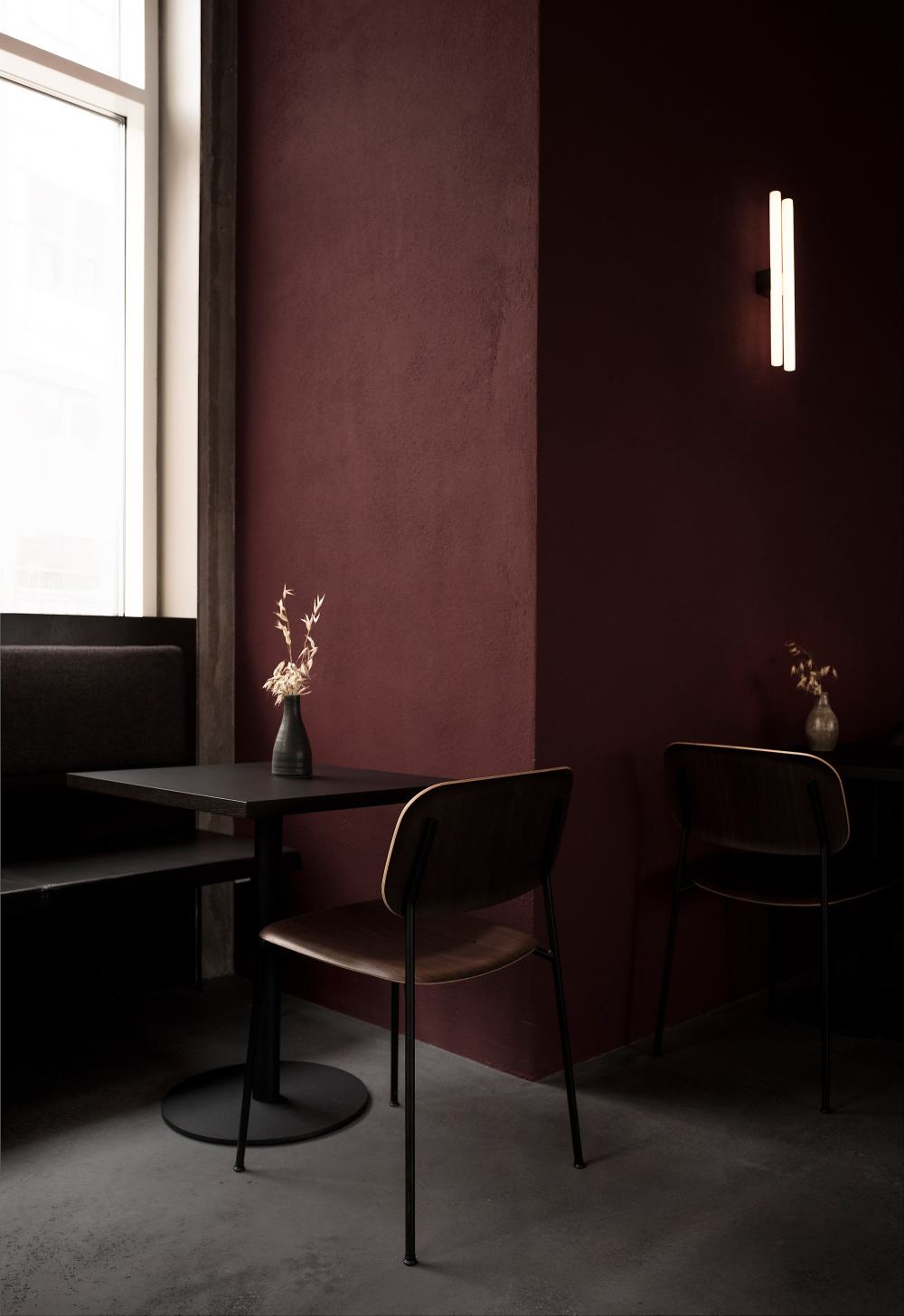 nærvær-norm-architects-interiors-restaurant-bar-copenhagen-denmark_dezeen_2364.jpg