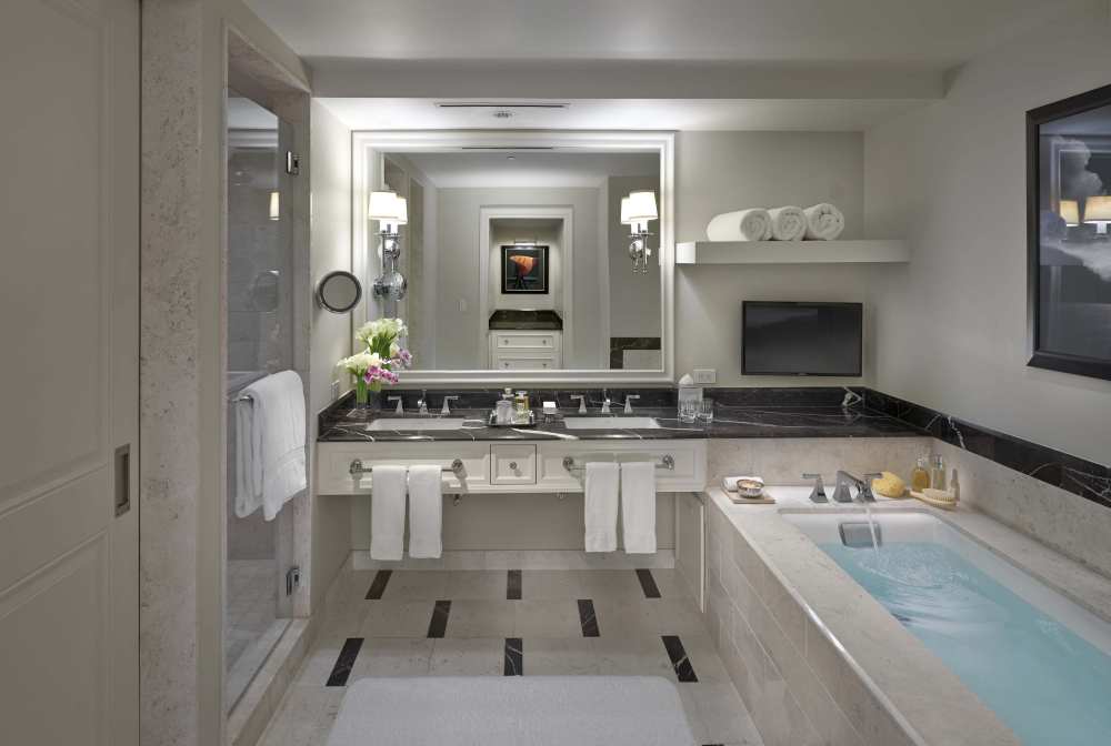 atlanta-14-room-deluxe-bathroom.jpg