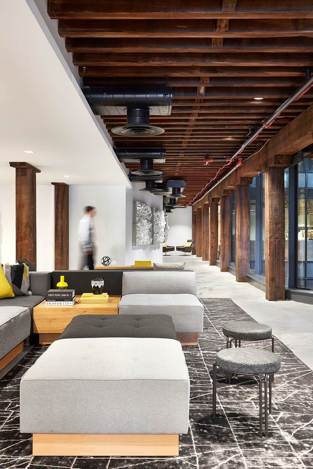 纽约West Elm总部 by  Studio VM_west-elm-dumbo-hq-office-interior-9b.jpg