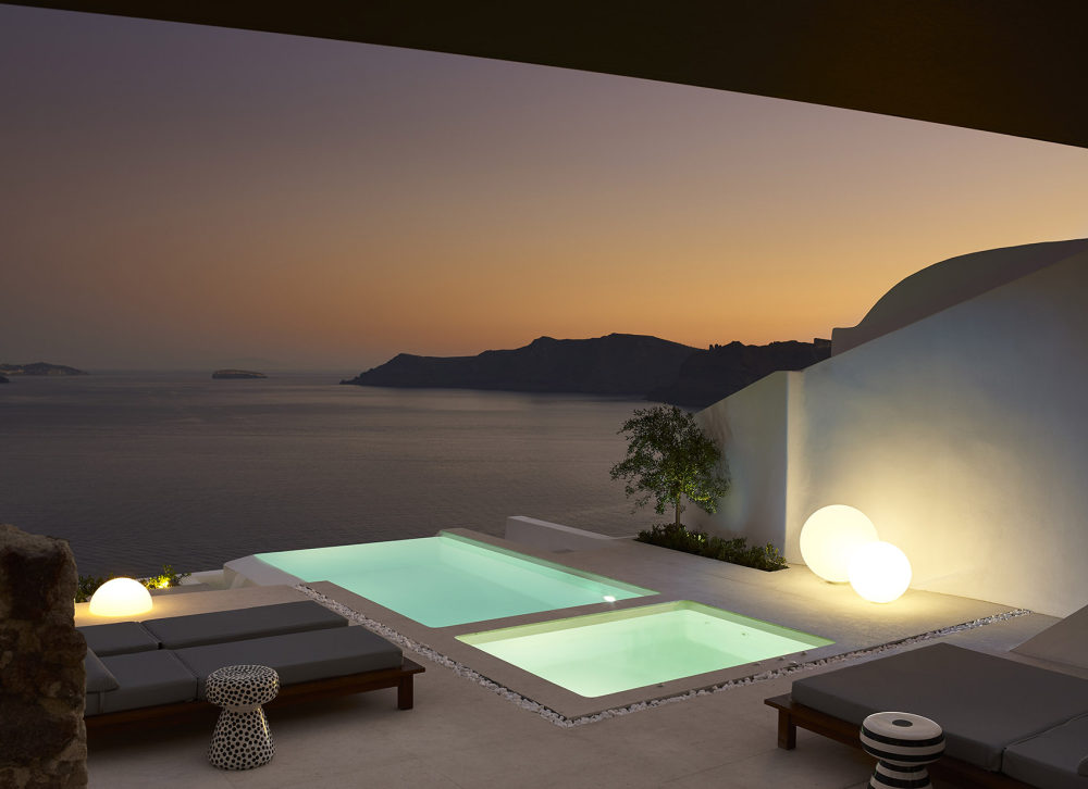 伊亚度假屋_018-SUMMER-HOUSE-IN-OIA-By-kapsimalis-architects.jpg