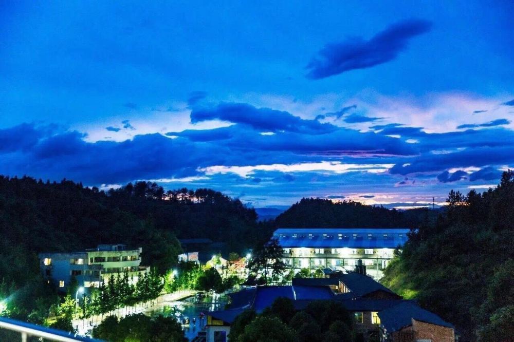 120平 框架结构 求优化_521235106752858531.jpg