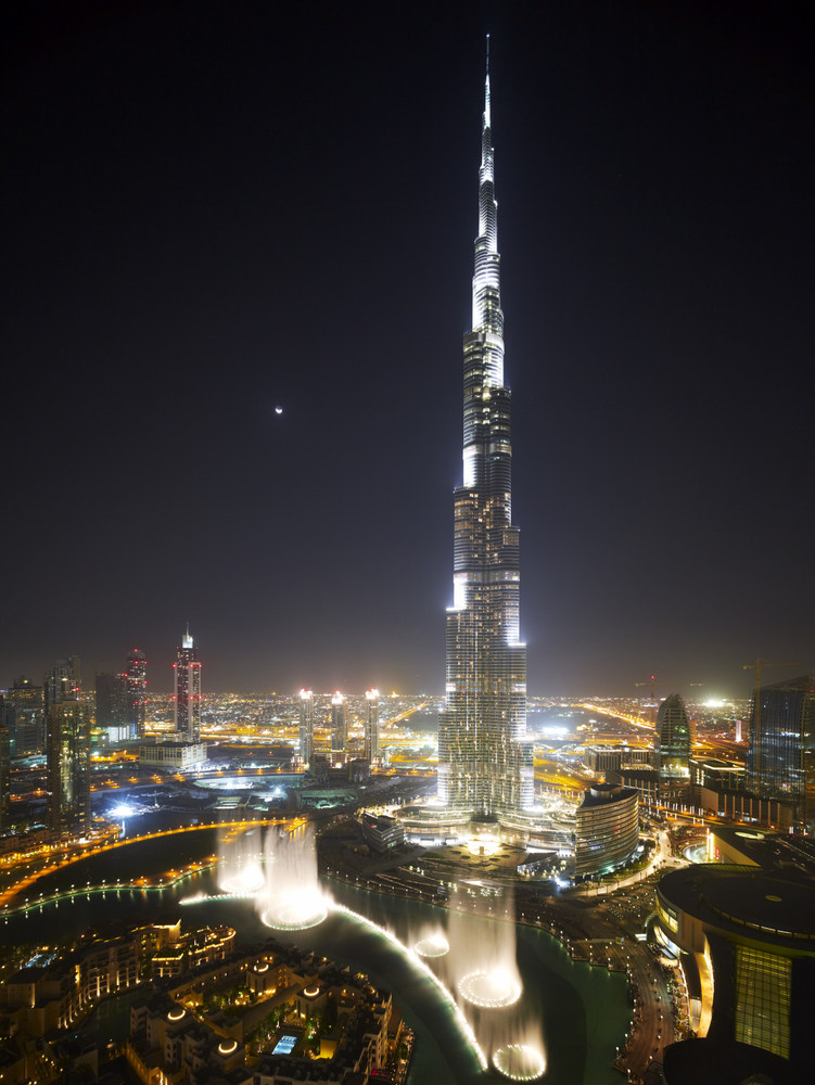 Burj_Khalifa_SOM_exterior_(c)_Nick_Merrick_for_Hedrich_Blessing_(11).jpg