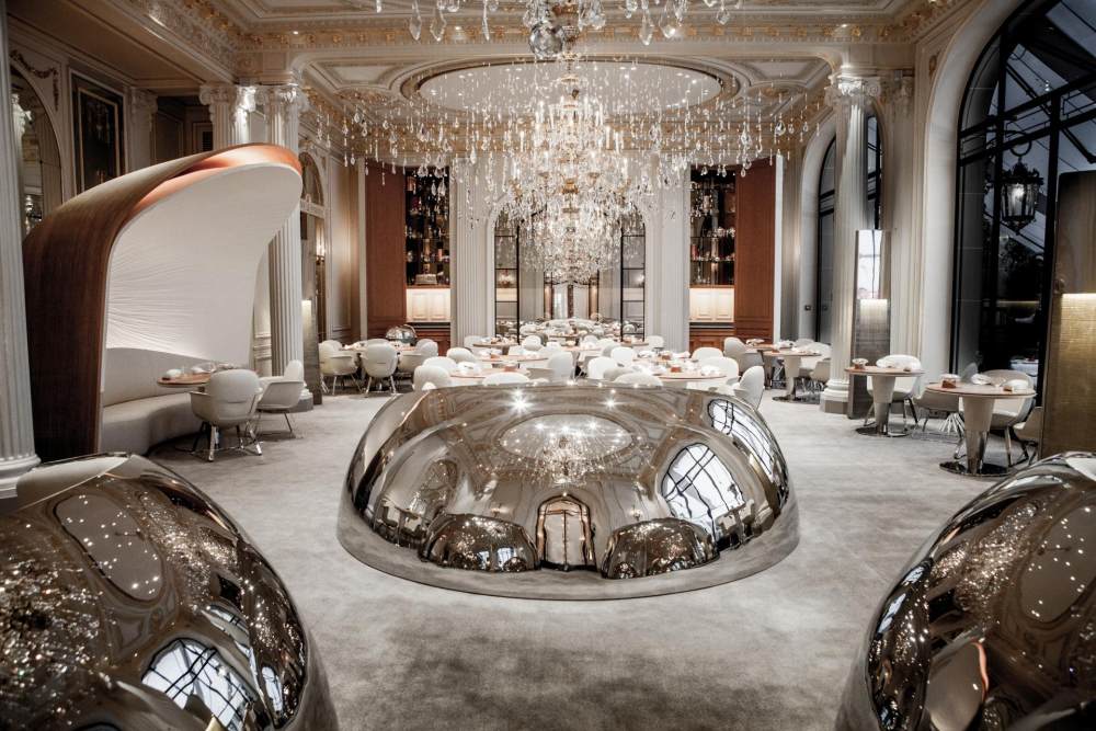 Hotel_Plaza_Athenee__Restaurant_Alain_Ducasse_a_2.jpg