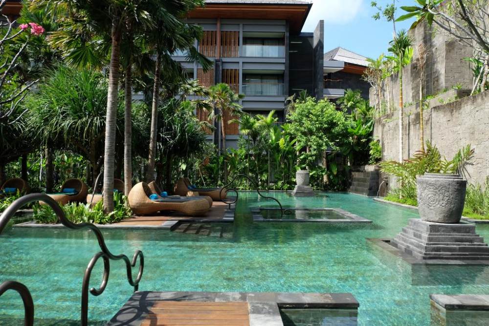 P49design-巴厘岛水明漾海滩英迪格酒店(Hotel Indigo Bali Seminyak ..._swimming-pool-69256.jpg