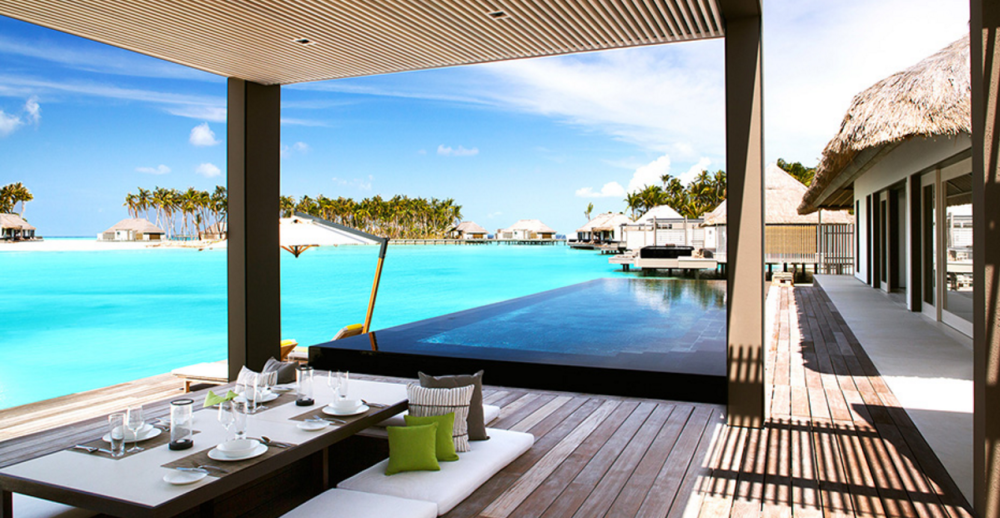 LV旗下--Cheval Blanc Randheli马尔代夫白马庄园_45、VILLAS WATER VILLAS.png