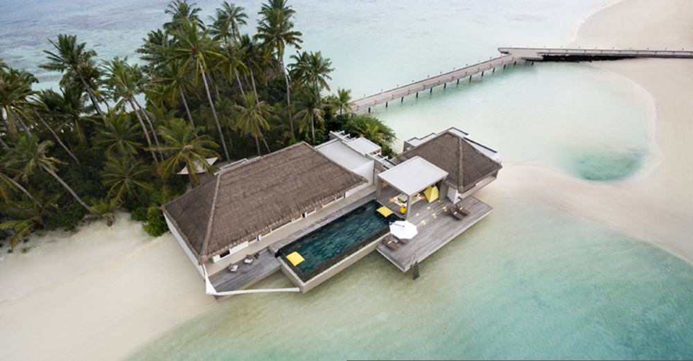 LV旗下--Cheval Blanc Randheli马尔代夫白马庄园_47、VILLAS GARDEN WATER VILLAS.png