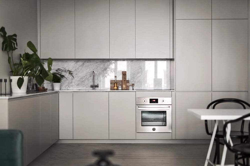 scandinavian-style-kitchen-design-bertazzoni-italia-italianbark-1-1.jpg