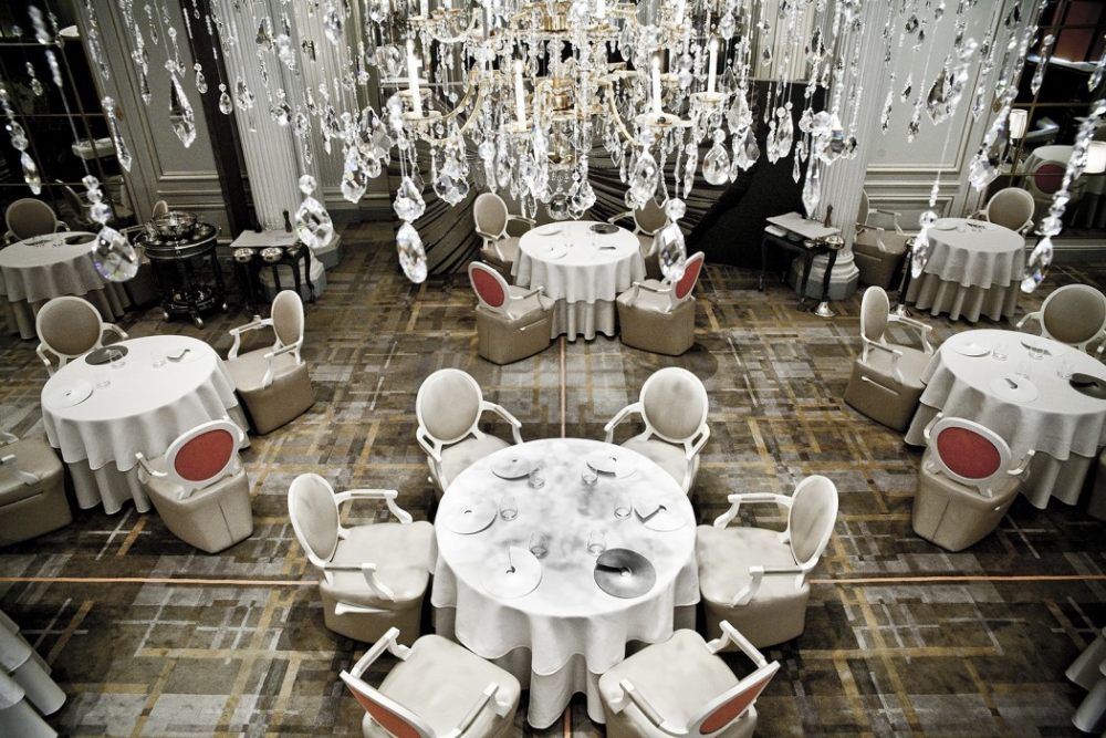 image-galerie-media_alain_ducasse_au_plaza_athenee_-_agence_jouin_manku_-_credit.jpg