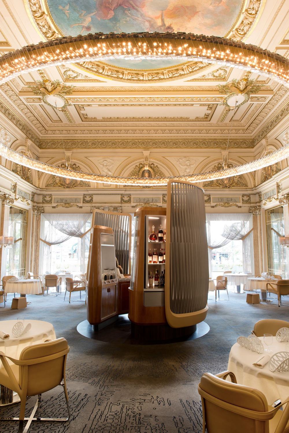 f1_alain_ducasse_at_hotel_de_paris_jouint_manku_photo_helene_hilaire_yatzer.jpg