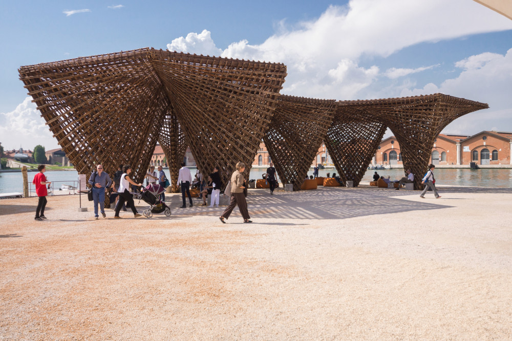 Vo_Trong_Nghia_Bamboo_Stalactite_pavilion_2018_Venice_Architecture_Biennale_6.jpg