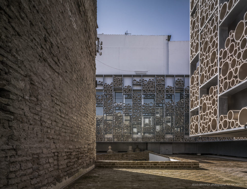 特里亚纳陶瓷博物馆  AF6 Arquitectos_jesus_granada_archdaily_triana_09.jpg