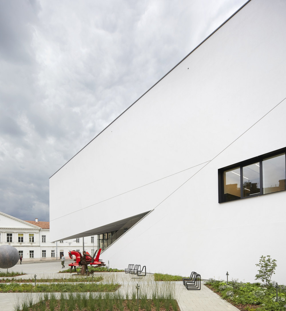 00Studio_Libeskind_MO_Museum_Vilnius_Lithuania_©Hufton_Crow_016.jpg