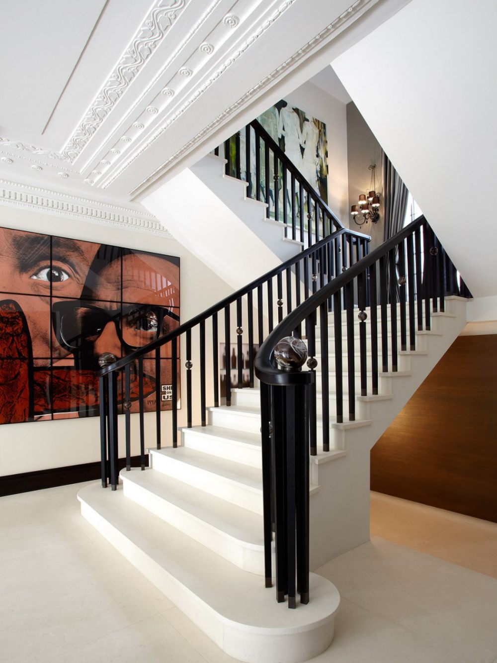 Taylor-Howes-Kensington-Portrait-Staircase1-1050x1400.jpg