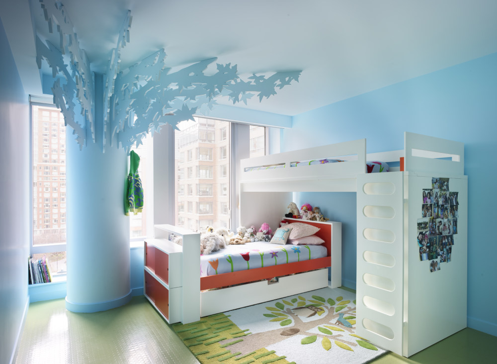 1404917866095bohemian_apartment_blue_piano_wall.jpg