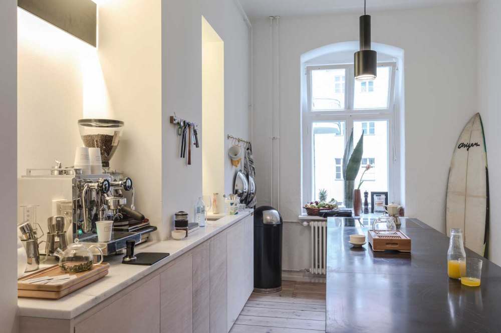 fvf-apartment-by-freunde-von-freunden-and-vitra-berlin-rushi.jpg