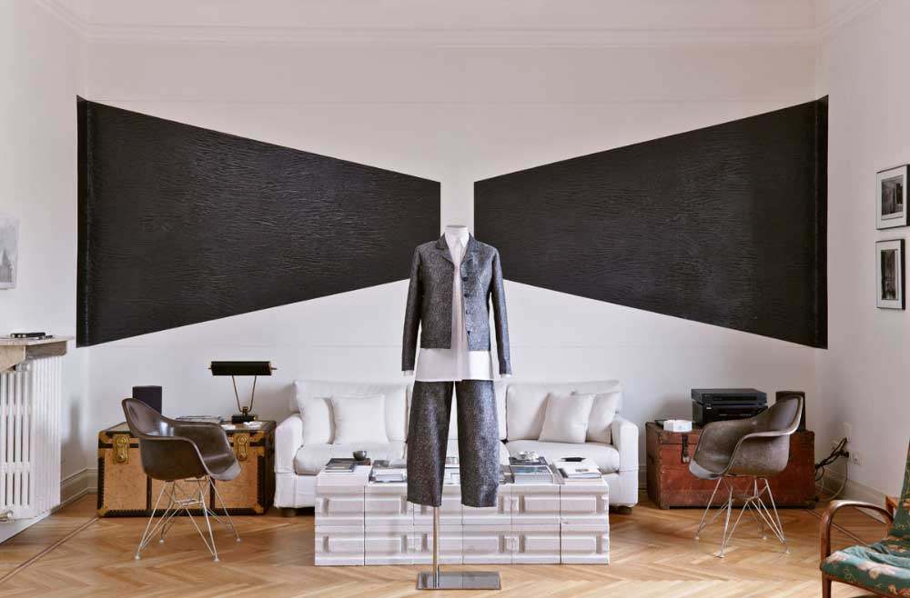 arthur-arbesser-fashion-collection-shown-at-architect-luca-cipellettis-milan-apartment-rushi-01.jpg