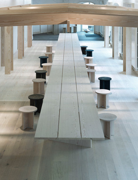 Dinesen-Showroom-by-OeO_rushi_sq.jpg