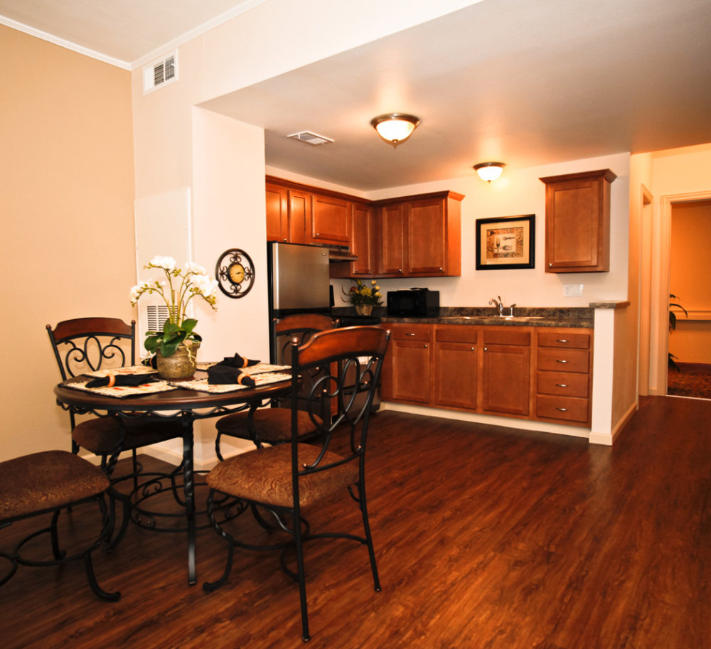 1413574622166monarch-unit-kitchen-dining.jpg