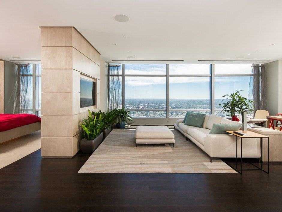 51a-duplex-penthouse-of-the-ritz-carlton-residences-in-los-angeles-01.jpg