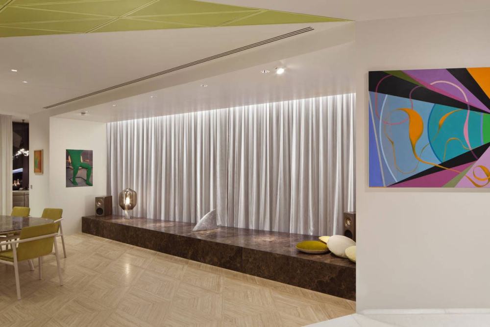ritz-apartment-01.jpg