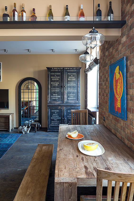 74-sqm-apartment-with-authentic-vintage-and-retro-furniture-by-Moscow-based-Odnushechka-Studio-10.jpg