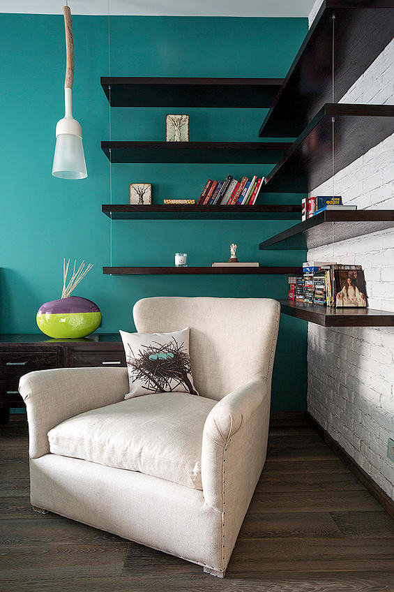 74-sqm-apartment-with-authentic-vintage-and-retro-furniture-by-Moscow-based-Odnushechka-Studio-10.jpg