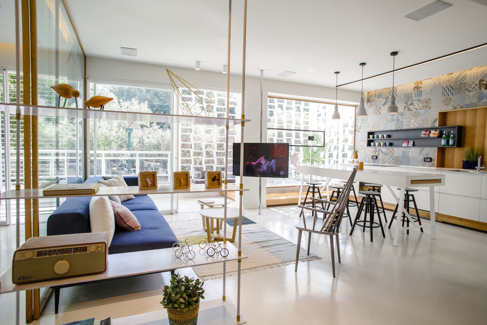 modern-weisel-apartment-in-tel-aviv-by-dori-interior-design-01.jpg