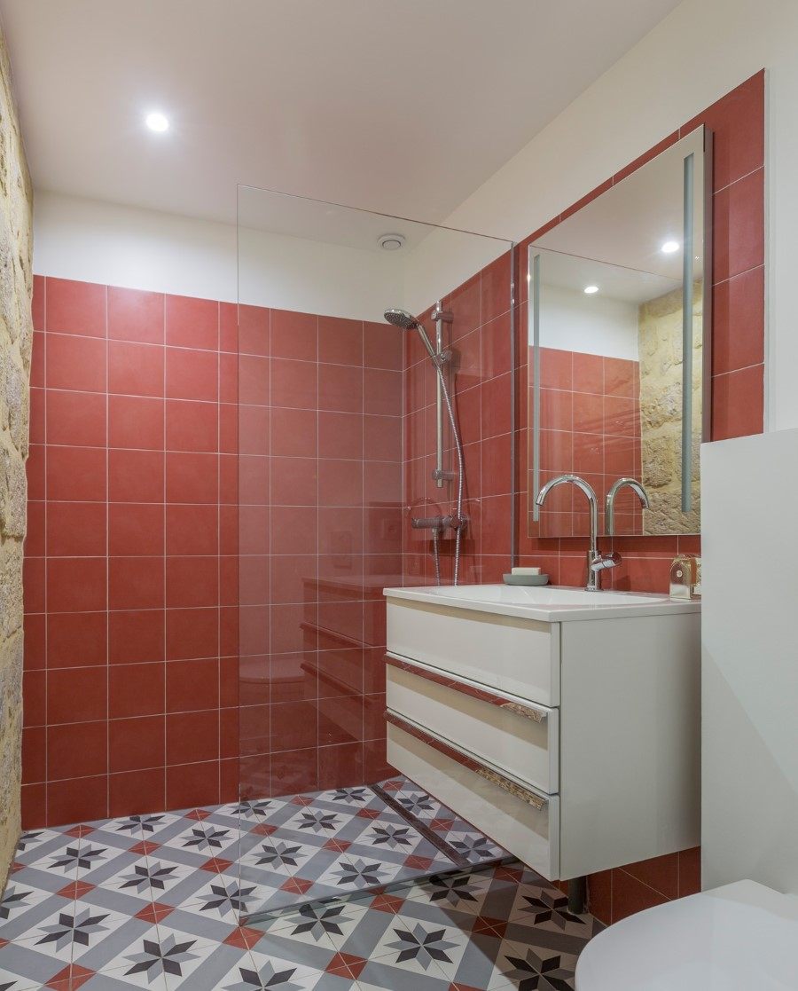 One-Room-Flat-in-a-Mid-Seventeenth-Century-Mansion-Townhouse-1.jpg