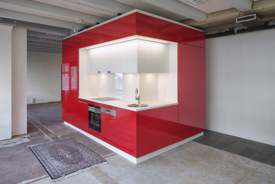 hub-rotterdam-kraaijvanger-modular-kitchen-bathroom-unit_rushi_1568_0.jpg