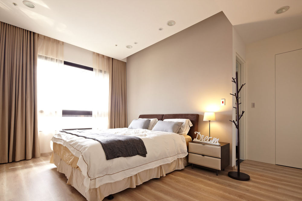 sun-from-the-west-coast-contemporary-apartment-in-taipei-by-alfonso-ideas-01.jpg