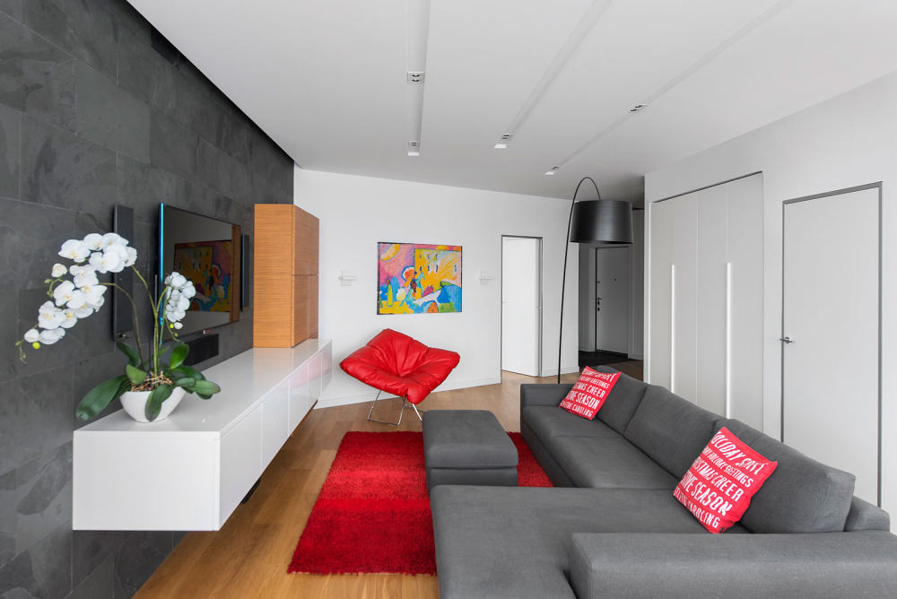 tikhonov-design-creates-tiny-apartment-interior-in-moscow-01.jpg