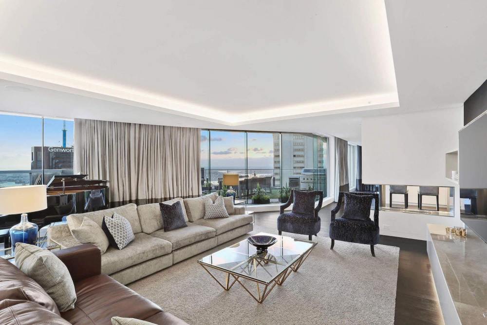 elegant-north-sydney-penthouse-streamlined-space-sweeping-city-views-01.jpg