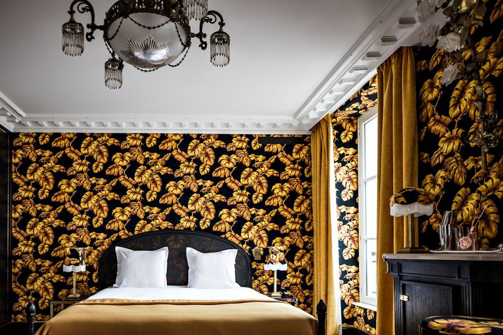 p1_hotel_providence_paris_photo_benoit_linero_chambre_aux_oiseaux_rushi.jpg